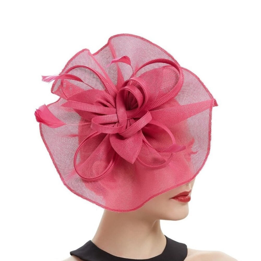 Elegant Pink Fascinator Hat